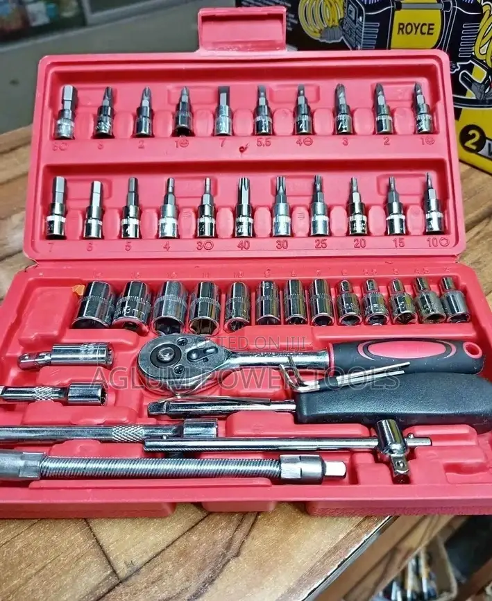 46 Pieces Socket Wrench.