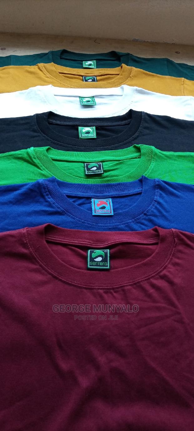 Round Neck Plain T-Shirts
