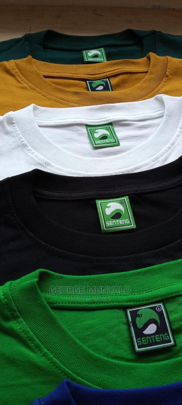 Plain Round Neck T-Shirts - thumbnail 3