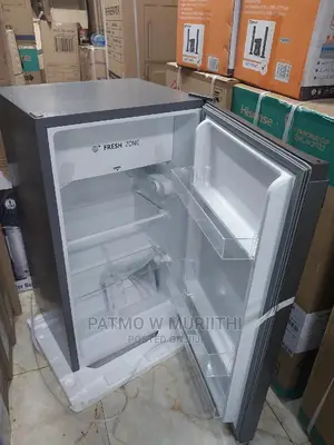 Refrigerator-Refrigerator Hisense 94l