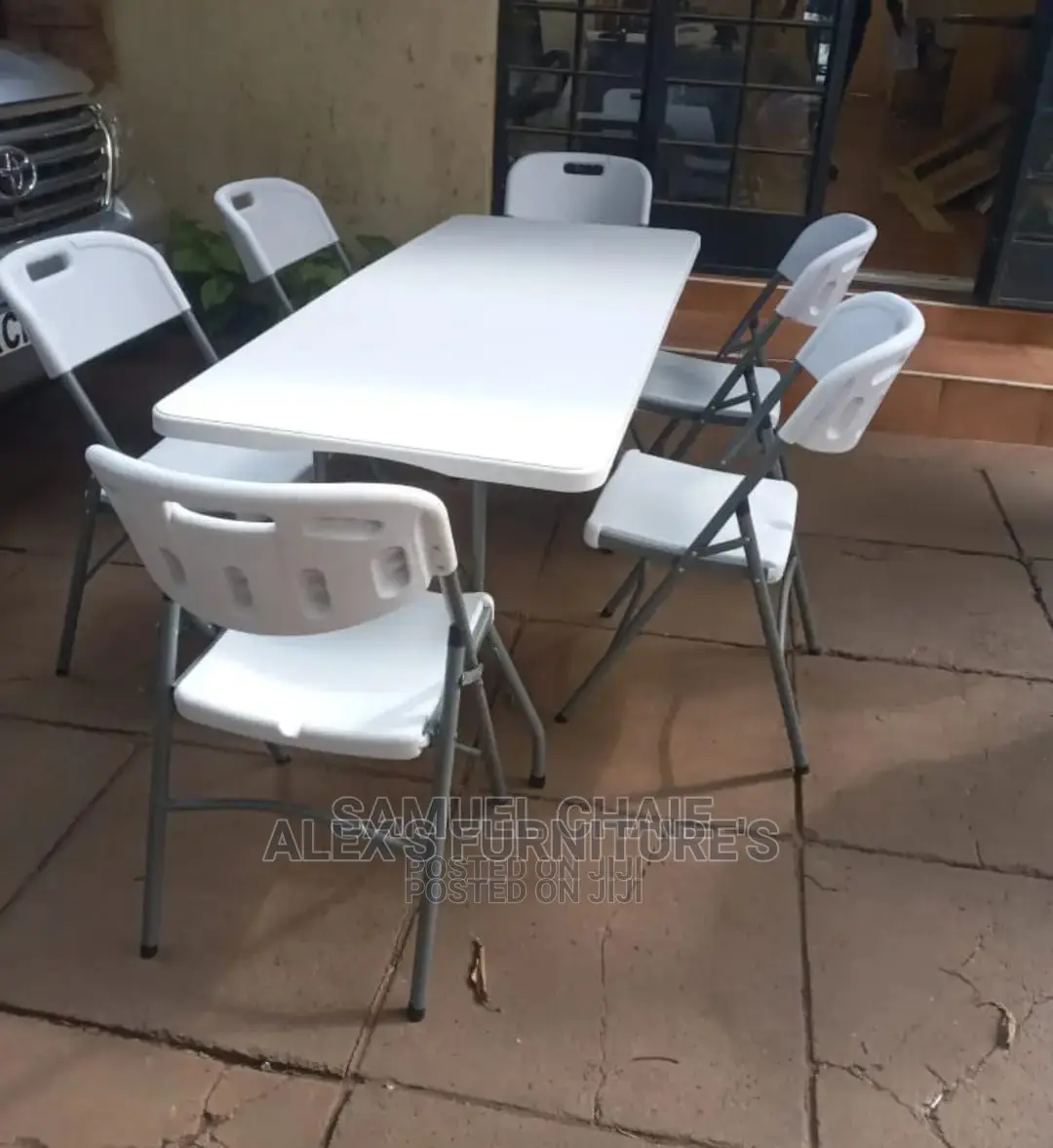 Fordable Chairs