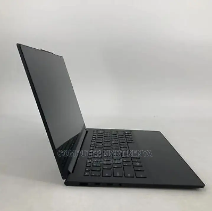 New Laptop Lenovo 8GB Intel Core I7 SSD 512GB