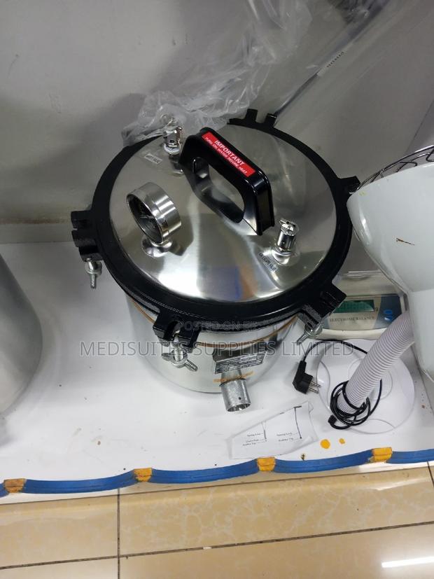 Sterilizing Machine ( 18l Autoclave) - thumbnail 2