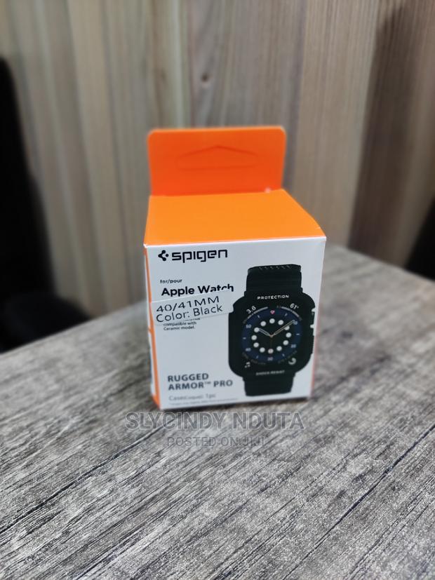 Spigen Apple Watch Rugged Armor Pro(40/41mm)Strap - thumbnail 2
