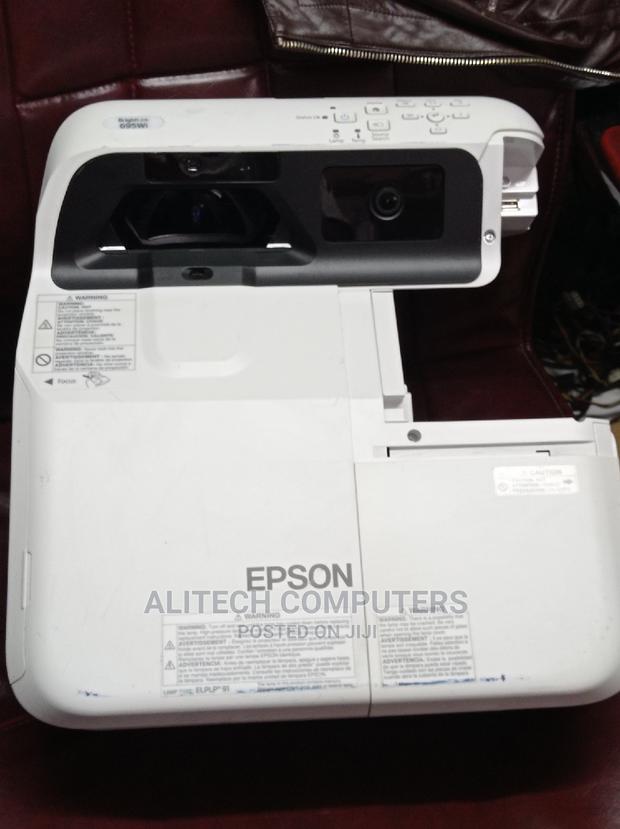 Epson Brightlink 695wi Short Throw Projector - main view