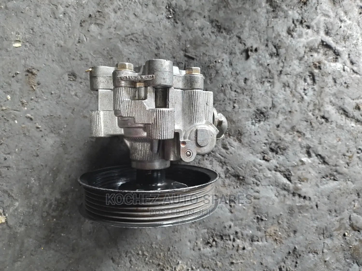Power Steering Pump for Toyota Isis/Gaia