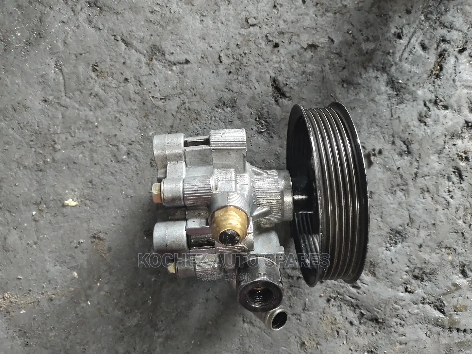 Power Steering Pump for Toyota Isis/Gaia