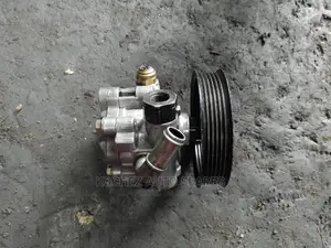 Power Steering Pump for Toyota Isis/Gaia