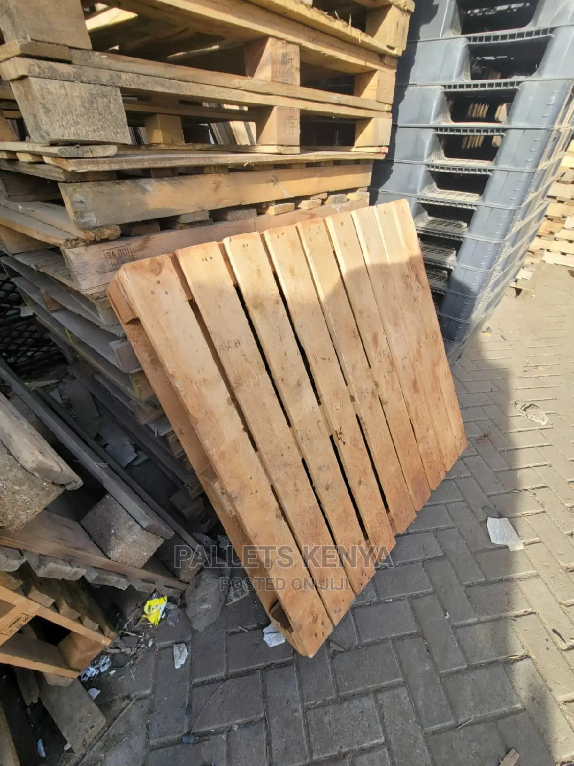 Wooden Pallets- HMT