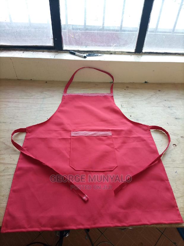 Plain Aprons - thumbnail 2