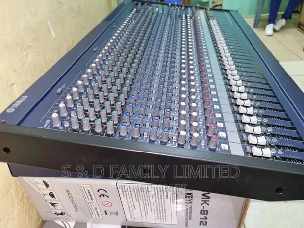 Yamaha Live Mixer MG32/14fx 32 Channels