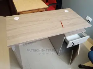 Imported Executive Office Desks 1.2 MTRS