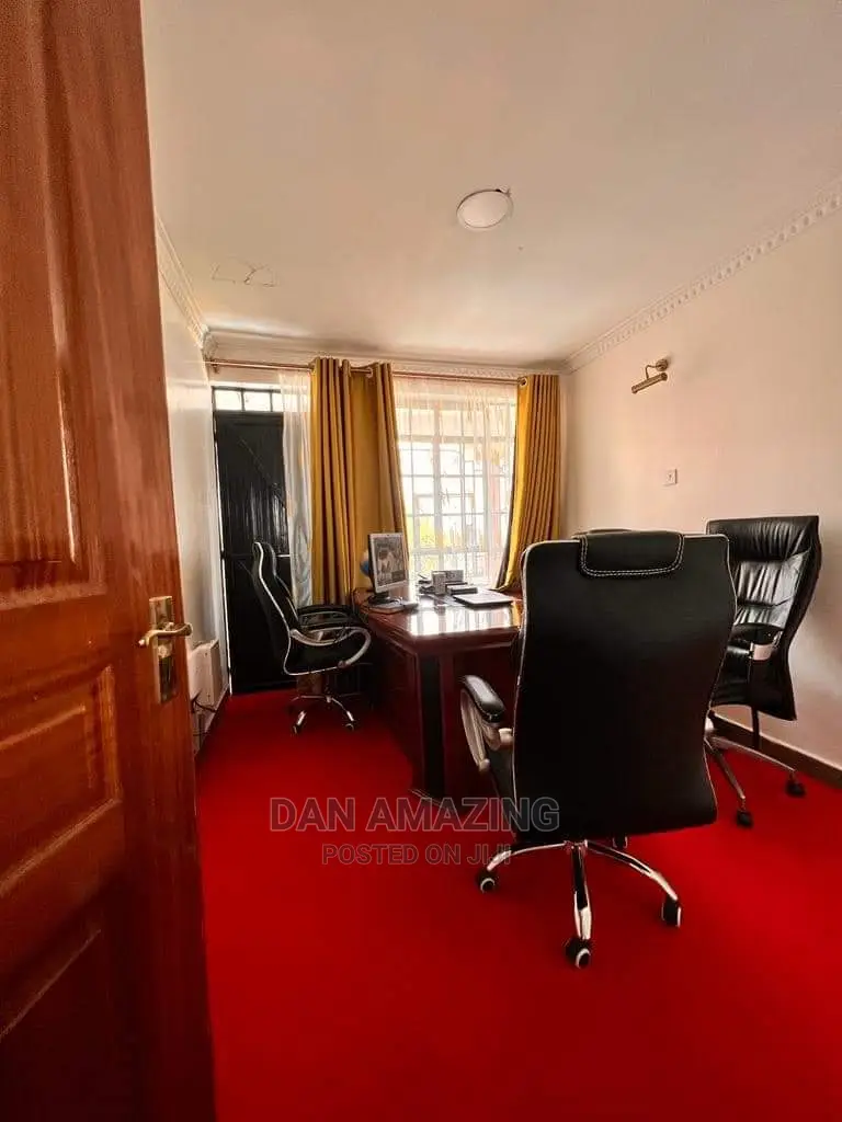 6bdrm Maisonette in Kitengela for Sale