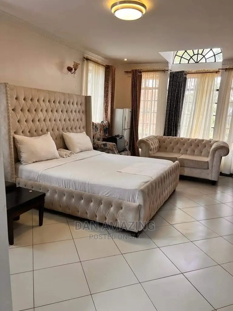 6bdrm Maisonette in Kitengela for Sale