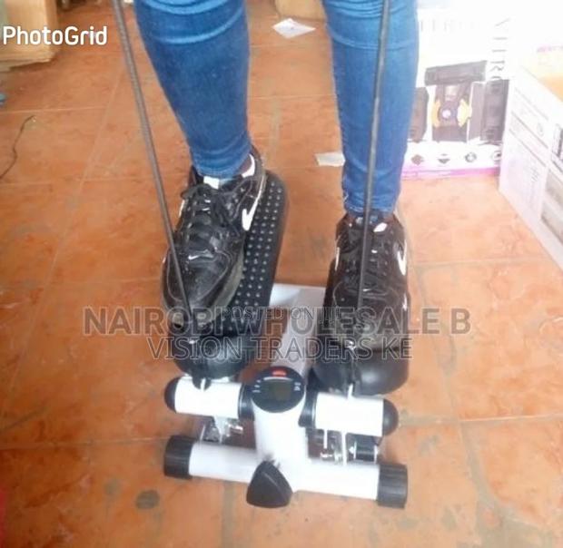 Mini Stepper Machine - main view