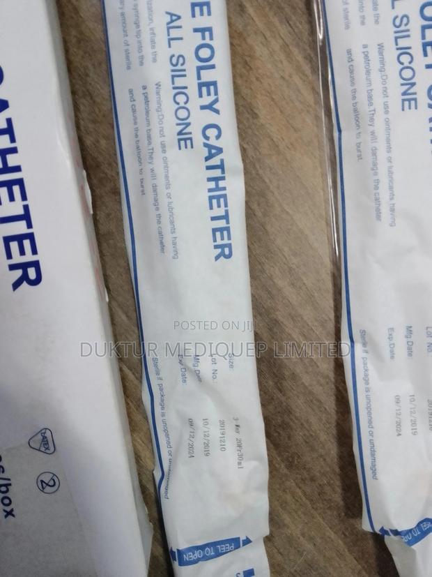 Pure Silicone Urethral Catheter 3 Way Size.16/18/20/22