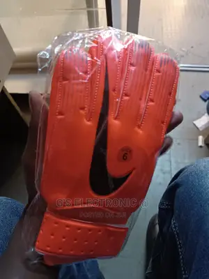 Top Red Nike Goalkeepers Gloves