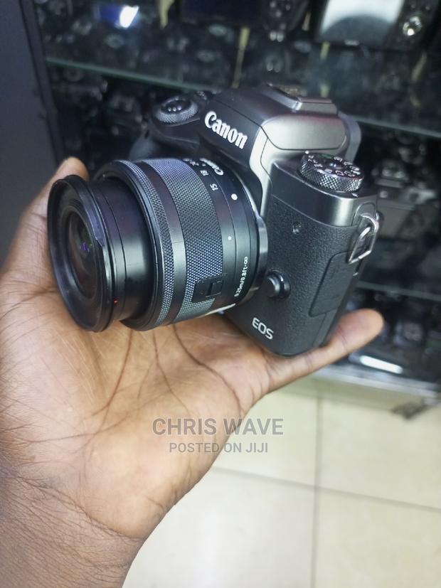 Canon M5 Mirrorless Camera - main view