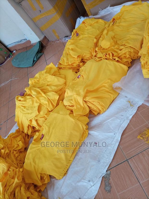 Round Neck Plain T-Shirts - thumbnail 2