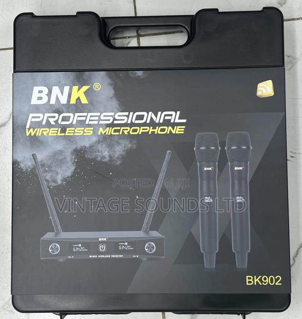 BNK BK902 UHF Dual 2 Channel Wireless Microphone System