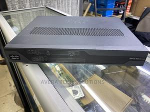 Cisco 881/ Integrated Services Router - main view