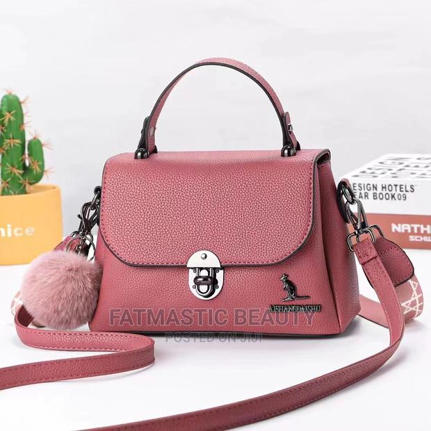 Pretty Slingbag - main view