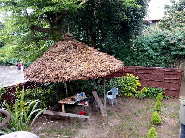 Home Resting Makuti Gazebo - thumbnail 2