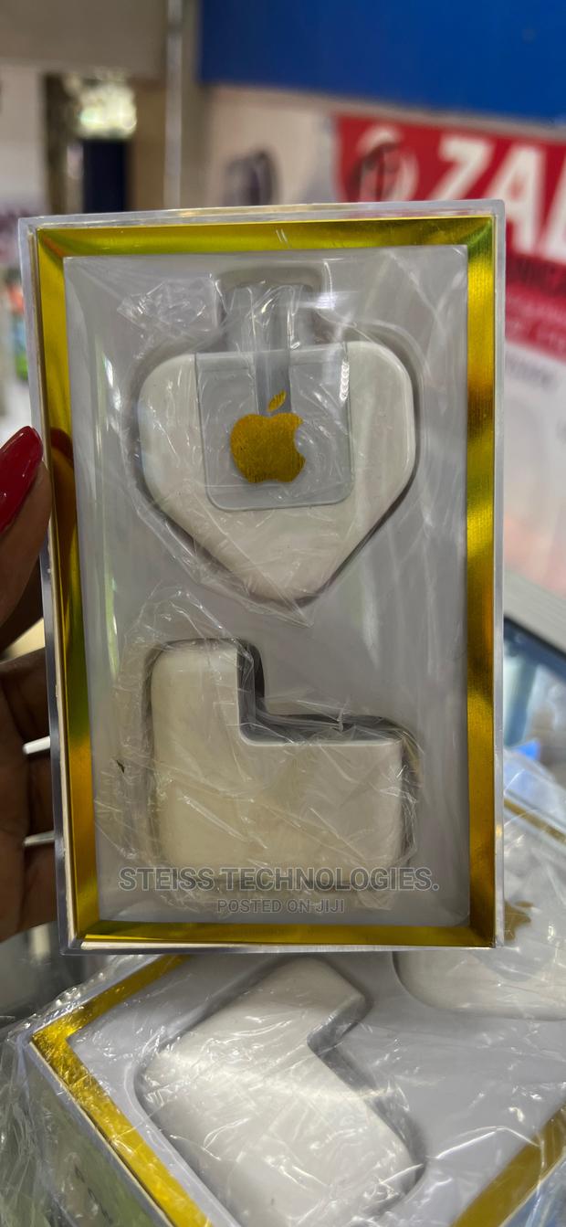 Apple iPad Charger - thumbnail 3
