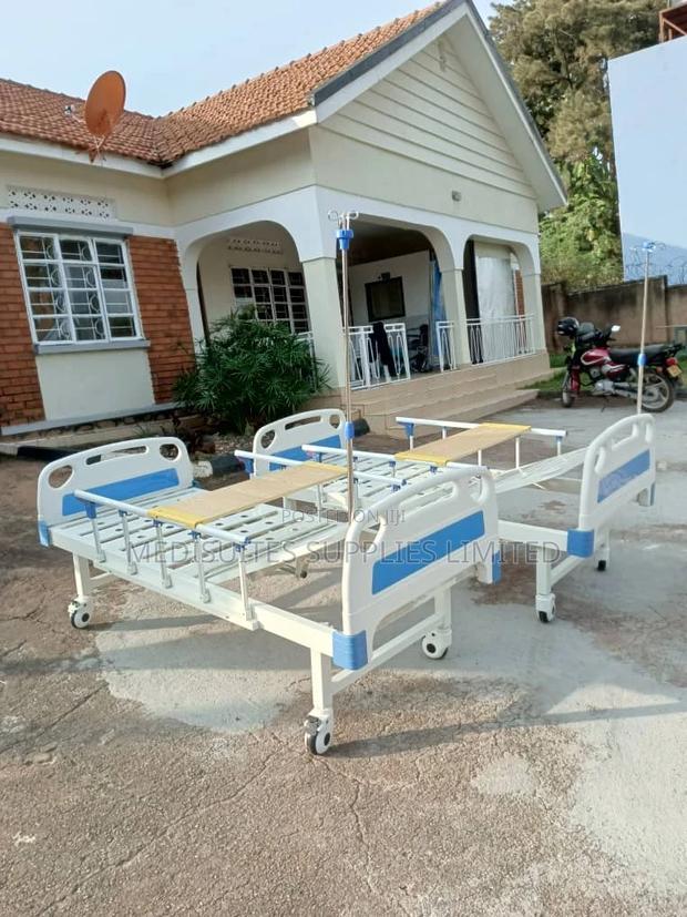 Single Cranks Hospital Bed Without Mattress. - main view