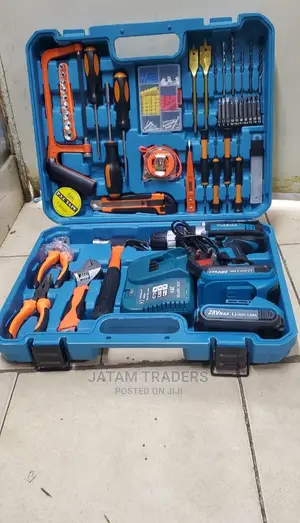 28 Volts Makita Cordless Drill Set