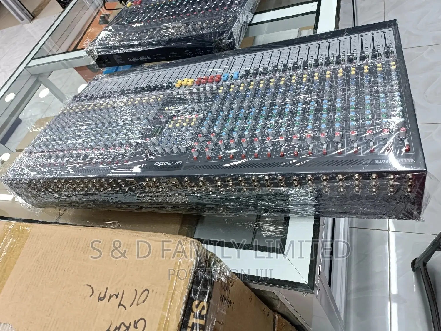 Allen Heath 32 Channels Mixer