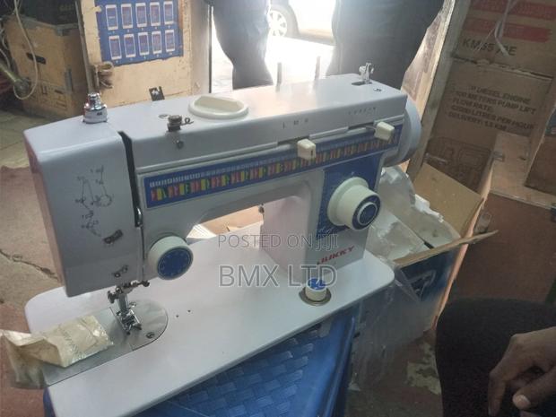Embroidery/Sewing Machine