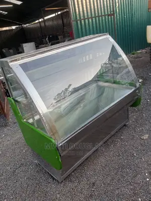 Freezer Cake Display