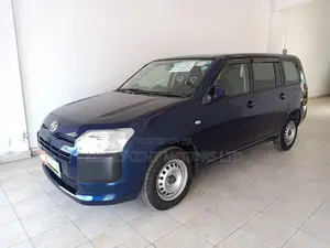 Toyota Succeed SV Premium 2016 Blue