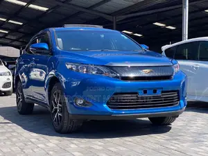 Toyota Harrier 2016 Blue