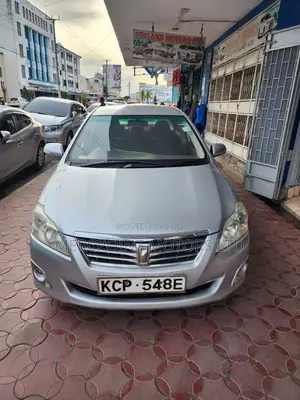 Toyota Premio 2011 Silver