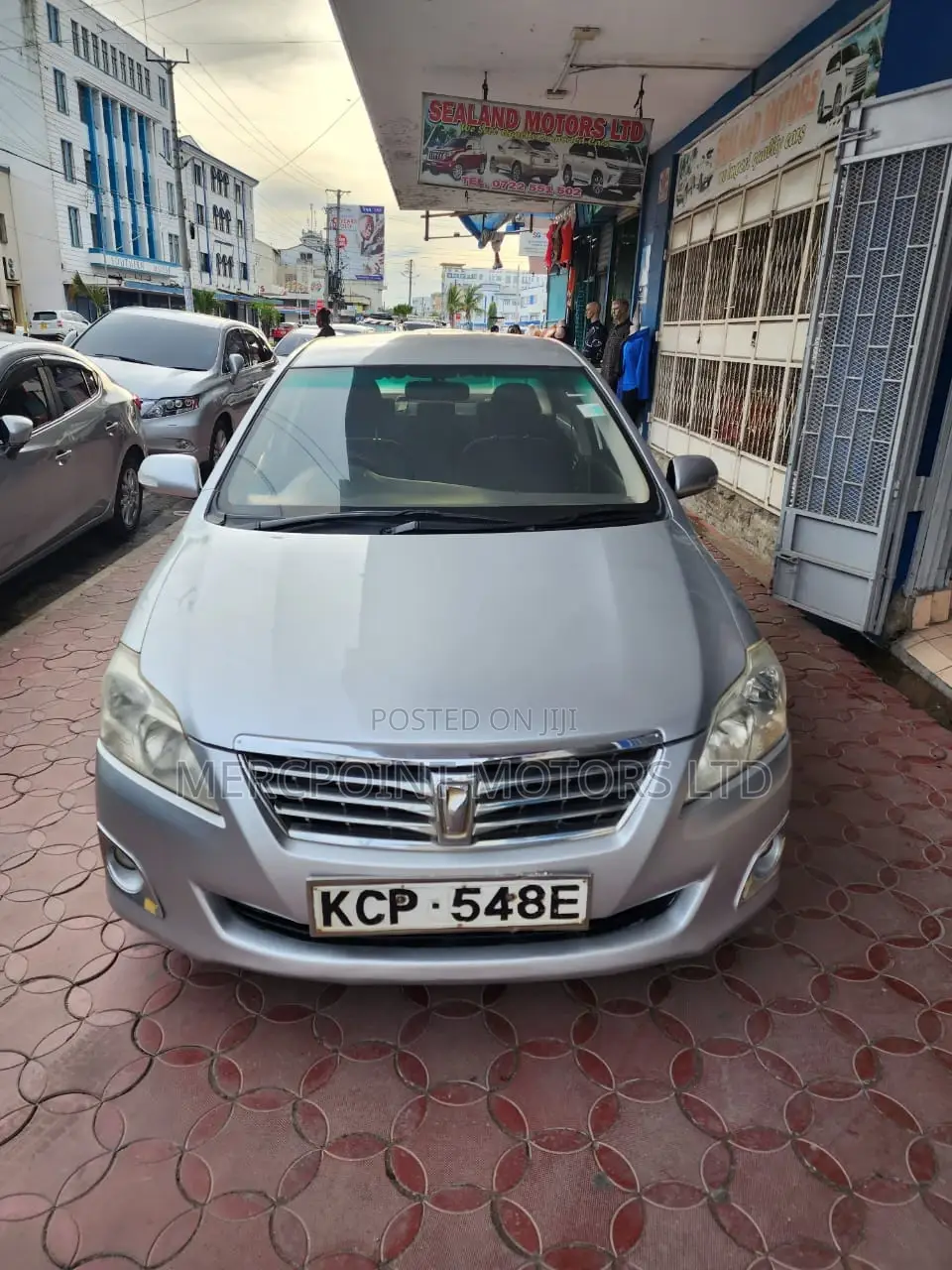 Toyota Premio 2011 Silver