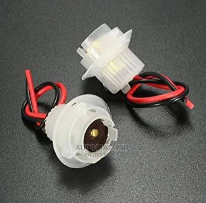 Twist Bulb Holder/Socket for Toyota,Nissan,Subaru,Mazda,Ford