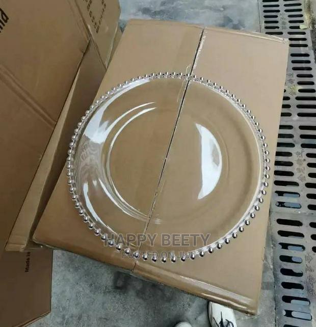 Acrylic Charger Plates