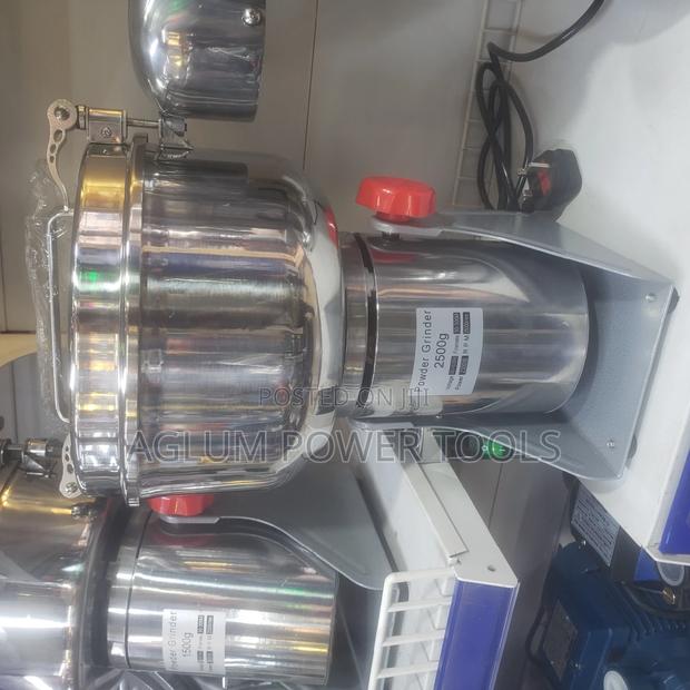 Flour Grinder 2.5 KGS