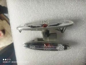 Mark X Wing Light, Wing Indicator