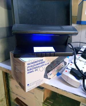 Affordable Counterfeit Money Detector 318 - thumbnail 2