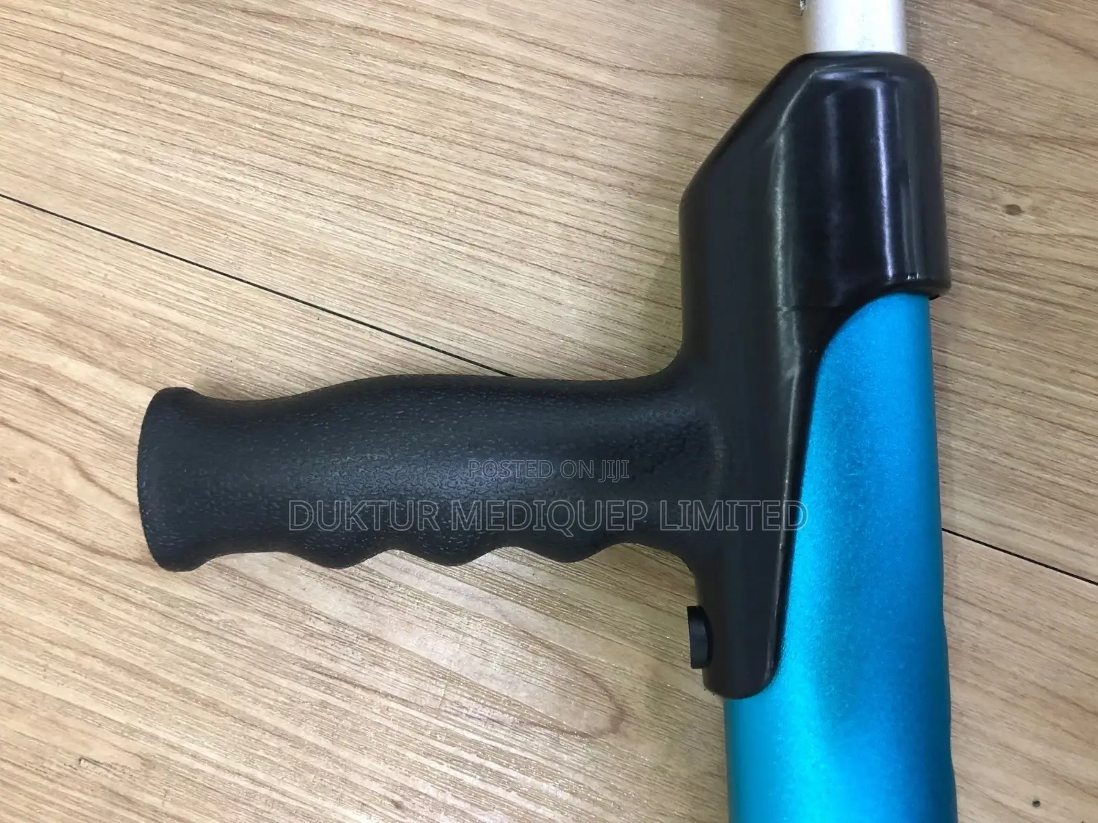 2 in 1 Aluminium Axillary Crutch/ Walking Stick