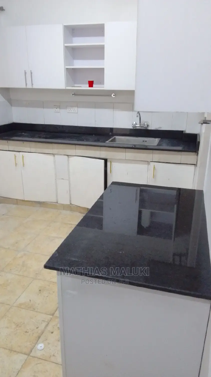 Granite ,Marble and Quarts Installation