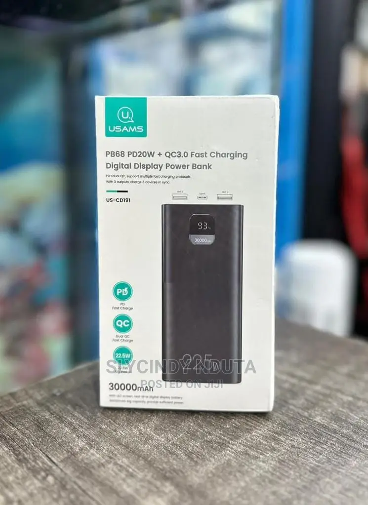 PB68 PD20W+QC3.0 Fast Charging Digital Display Powerbank