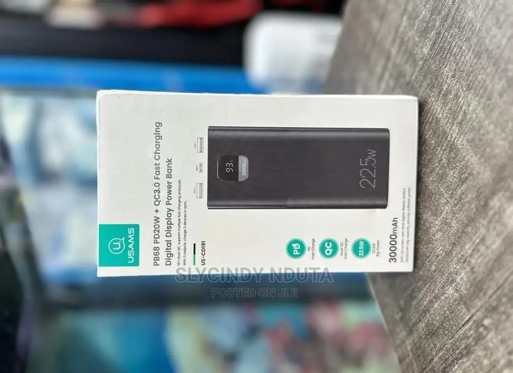 PB68 PD20W+QC3.0 Fast Charging Digital Display Powerbank