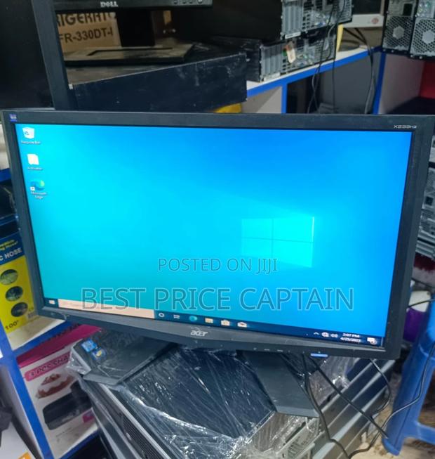 24 Inches Desktop Monitor - main view