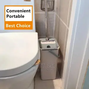 Vertex/Scratch Cleaning Mop . Bucket