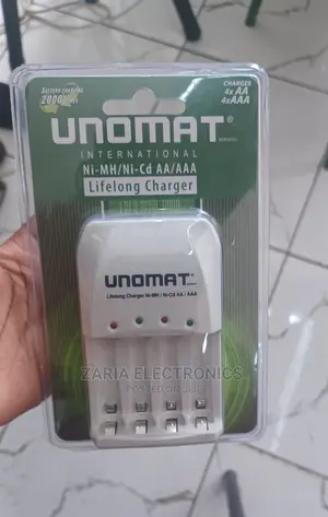 Unomat Charger for AA/AAA Batteries