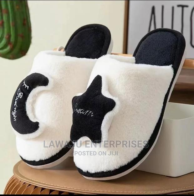 Moon Star Indoor House Slippers / Slipons